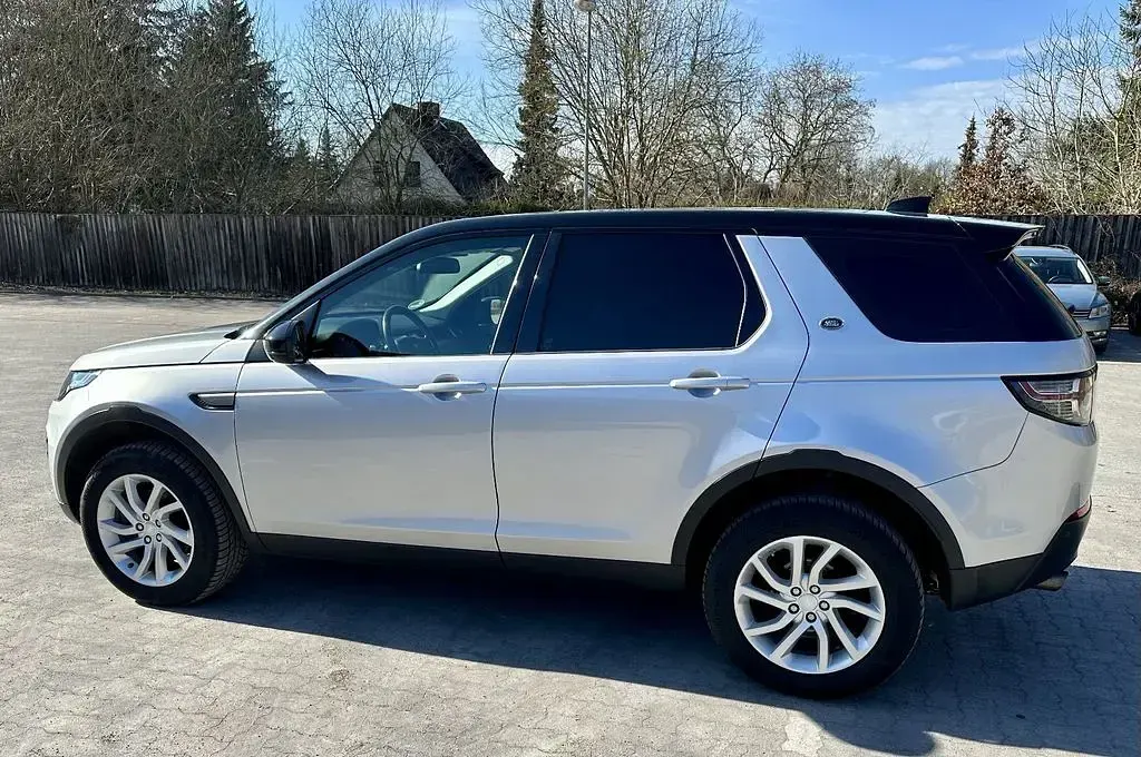 Gebraucht Land Rover Discovery Sport 179 PS (131 kW) 2018 Silber SUV