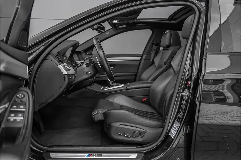 Gebraucht BMW M5 Performance 562 PS (413 kW) 2014 Schwarz Limousine