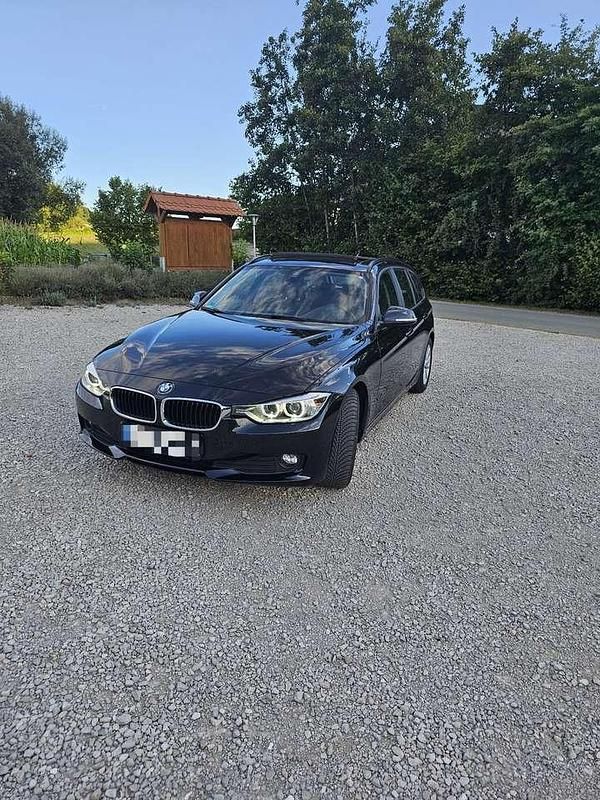 Gebraucht 2015 BMW 320 Kombi | 18.900 € (Teuer) - Bild 1/4