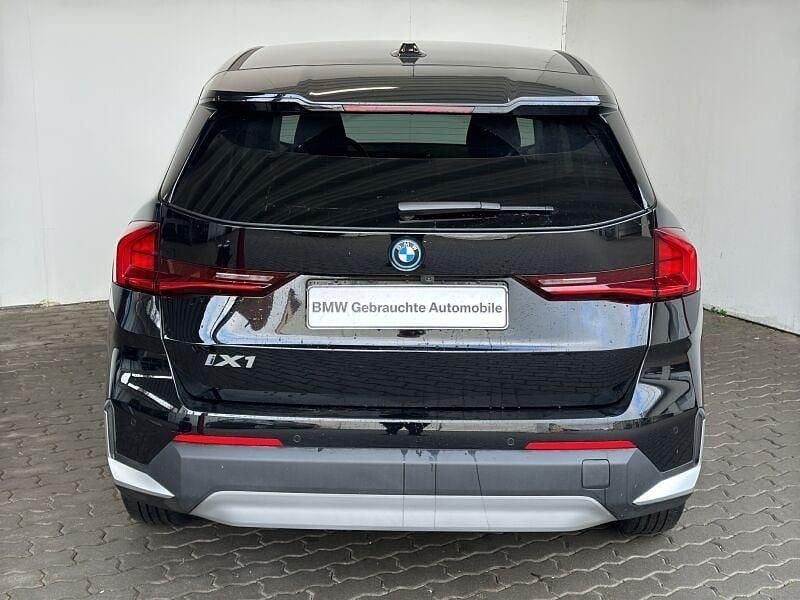Gebraucht BMW iX1 Performance 225 kW (306 PS) 2023 Schwarz uni SUV