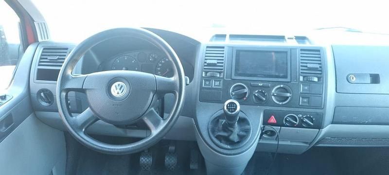 Gebraucht VW Transporter 84 PS (61 kW) 2008 Rot Van