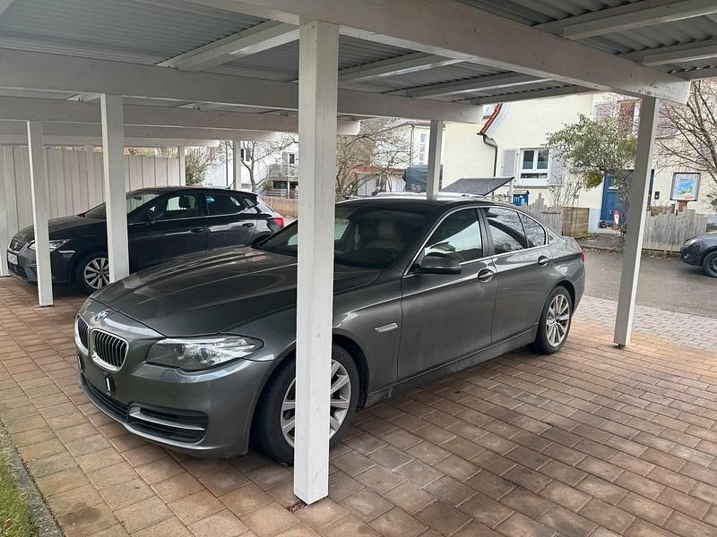 Gebraucht BMW 520 184 PS (135 kW) 2014 Silber Limousine