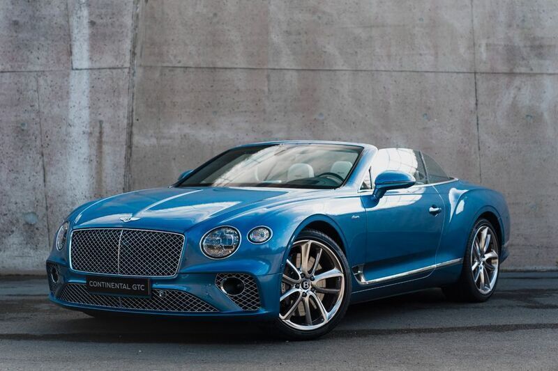 Blau Gebraucht 2023 Bentley Continental GT Convertible Cabrio | 259.995 € - Bild 1/4