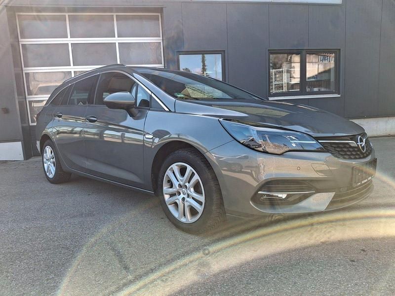 Gebraucht Opel Astra 110 PS (80 kW) 2019 Silber Kombi