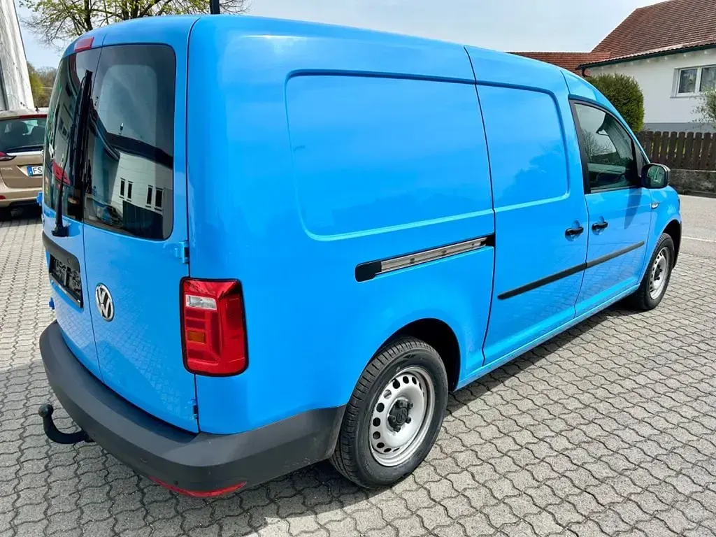 Gebraucht VW Caddy 102 PS (75 kW) 2020 Blau Van / Kleinbus