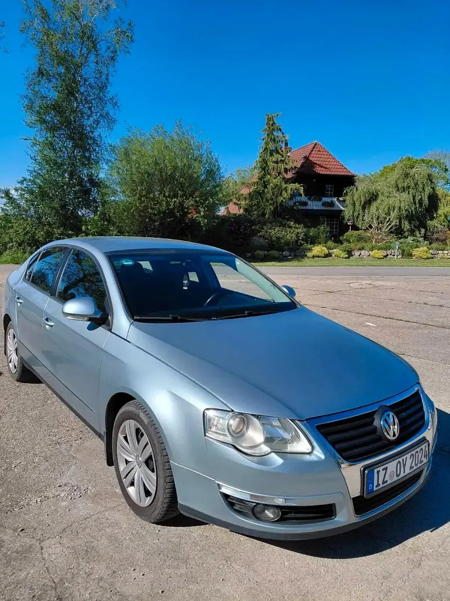 Gebraucht VW Passat 150 PS (110 kW) 2005 Grau Limousine