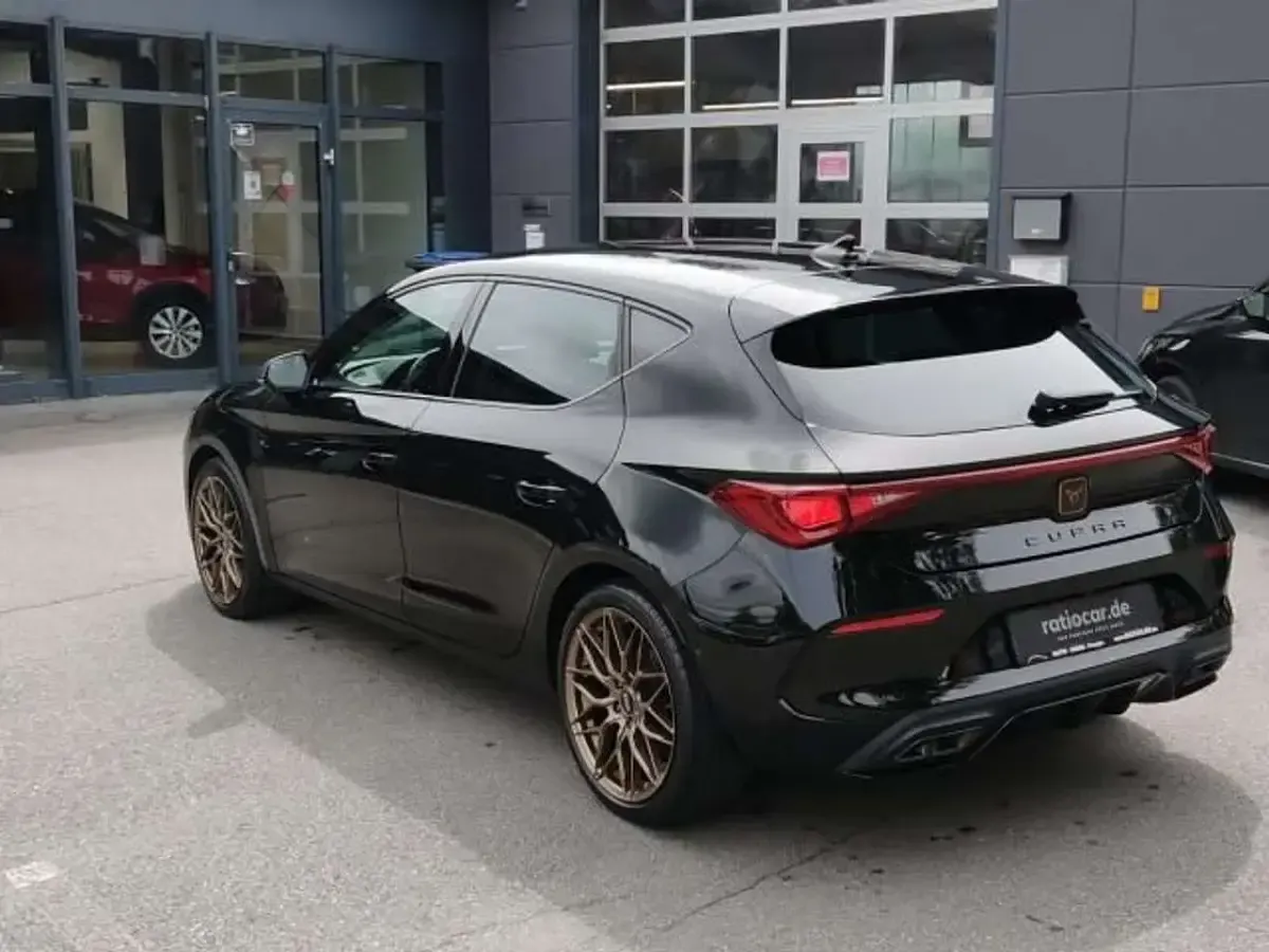 Gebraucht Cupra Leon 190 PS (139 kW) 2023 Schwarz Limousine
