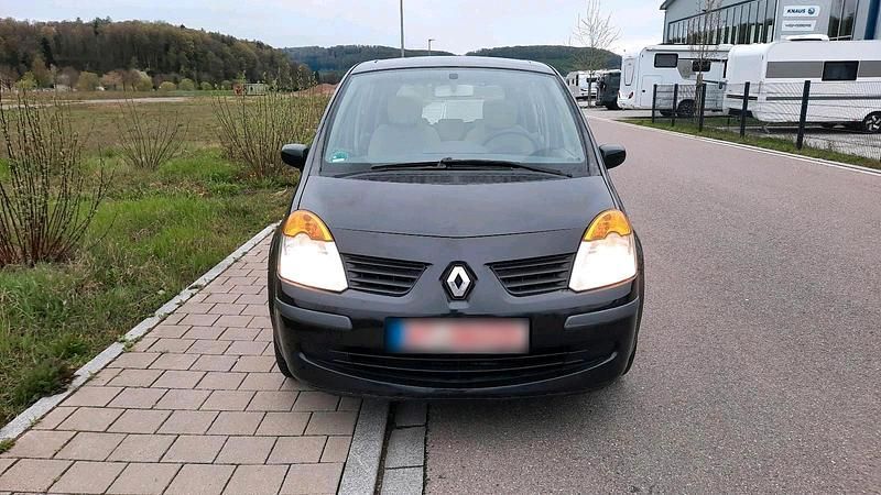 Second-hand Renault Modus 75 CP (55 kW) 2007 Negru Monovolum