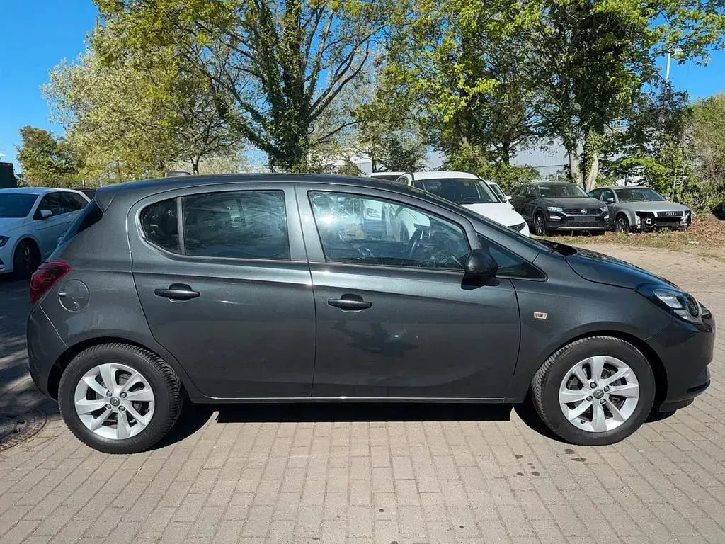 Używany Opel Corsa 90 KM (66 kW) 2018 Szary Hatchback