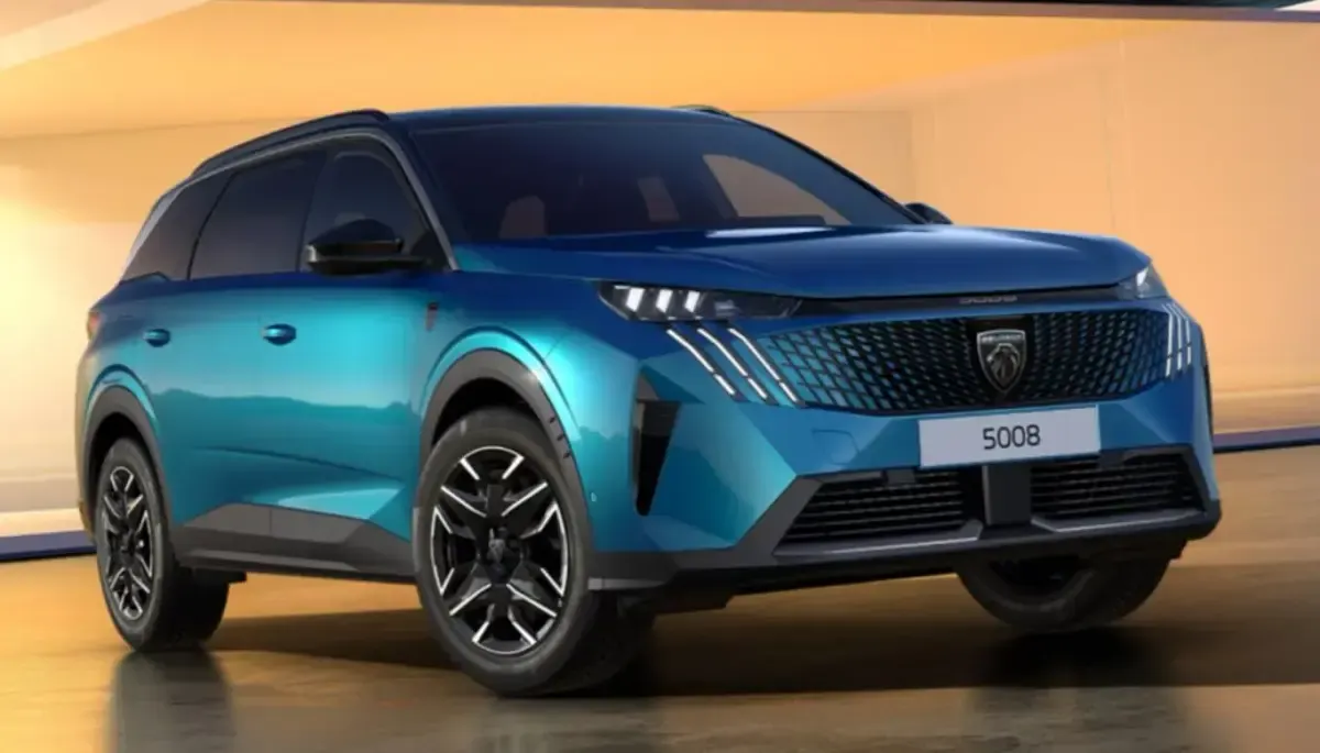 Neu Peugeot 5008 GT 145 PS (106 kW) 2026 Obsession blau metallic SUV
