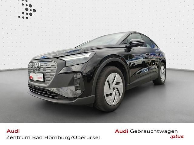 Mythosschwarz metallic Gebraucht 2022 Audi Q4 Sportback e-tron Basis SUV | 29.890 € (Guter Preis) - Bild 1/4