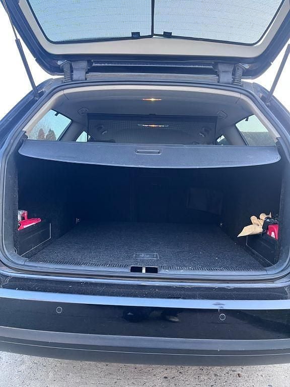 Gebraucht VW Passat 122 PS (89 kW) 2010 Schwarz Kombi