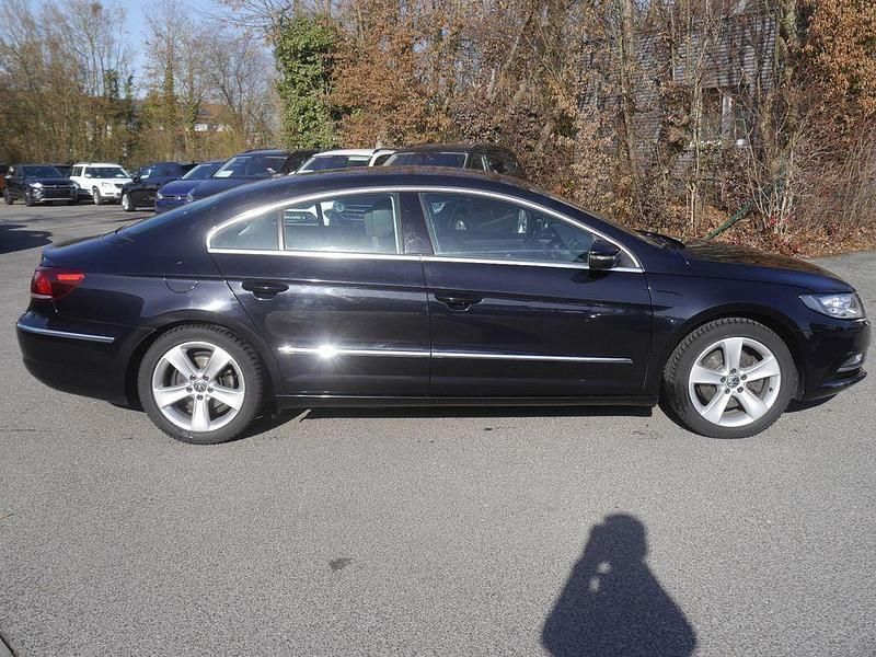 Second-hand VW CC Basis 160 CP (117 kW) 2013 Berlinǎ