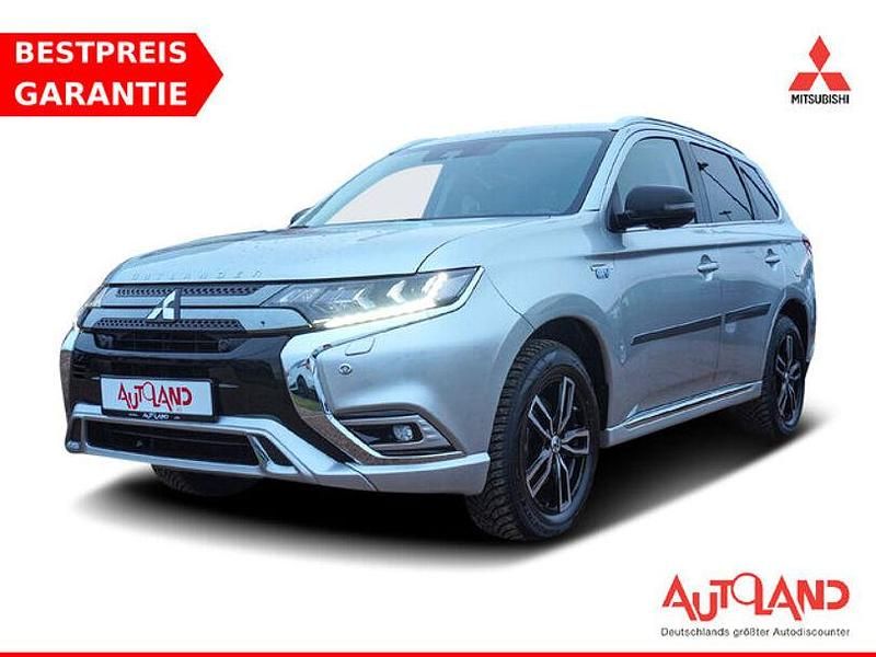 Silber Gebraucht 2020 Mitsubishi Outlander P-HEV Plus SUV | 23.950 € (Etwas zu teuer) - Bild 1/4
