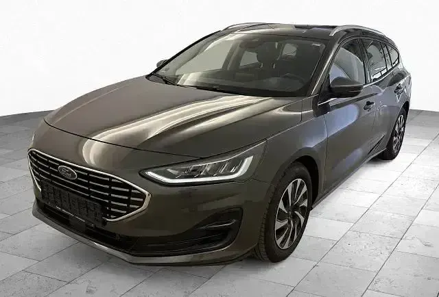 Gebraucht Ford Focus Titanium 120 PS (88 kW) 2022 Grau Limousine
