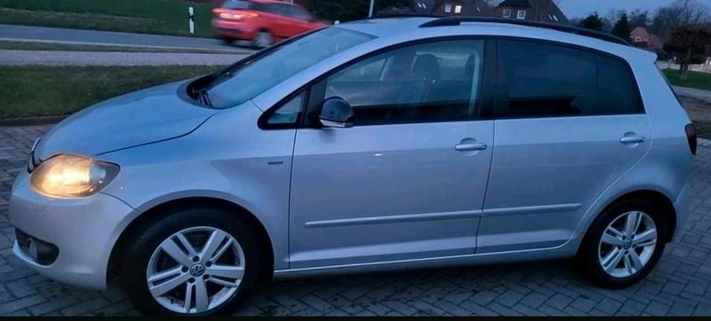Gebraucht VW Golf VII 140 PS (102 kW) 2013 Silber Limousine