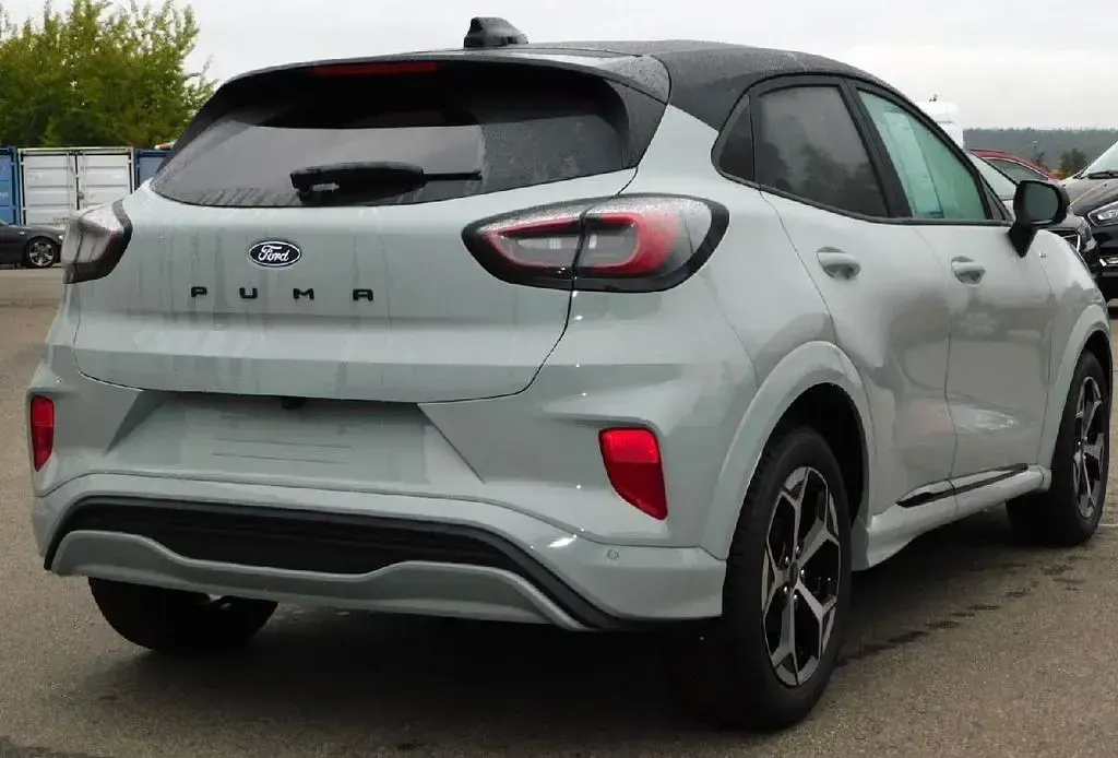 Neu Ford Puma ST-Line 125 PS (91 kW) 2026 Grau SUV