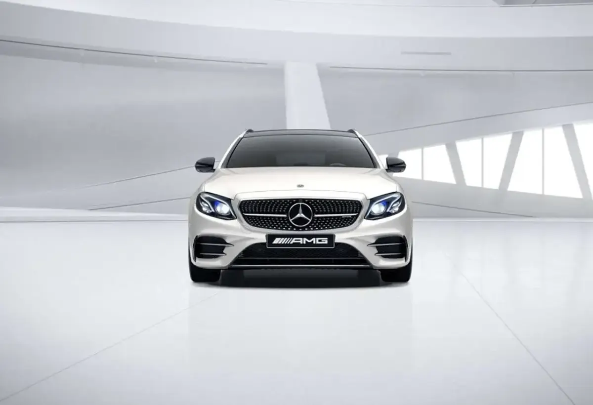 Gebraucht Mercedes E43 AMG AMG 401 PS (294 kW) 2018 Manufaktur diamantweiß bright Limousine