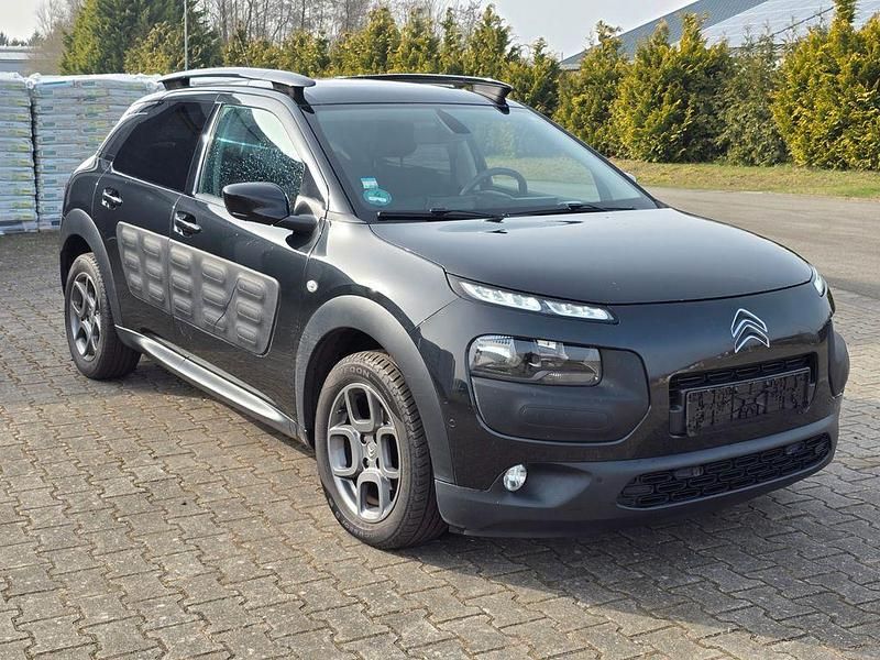 Gebraucht Citroën C4 Cactus Shine 92 PS (67 kW) 2015 Schwarz Kleinwagen