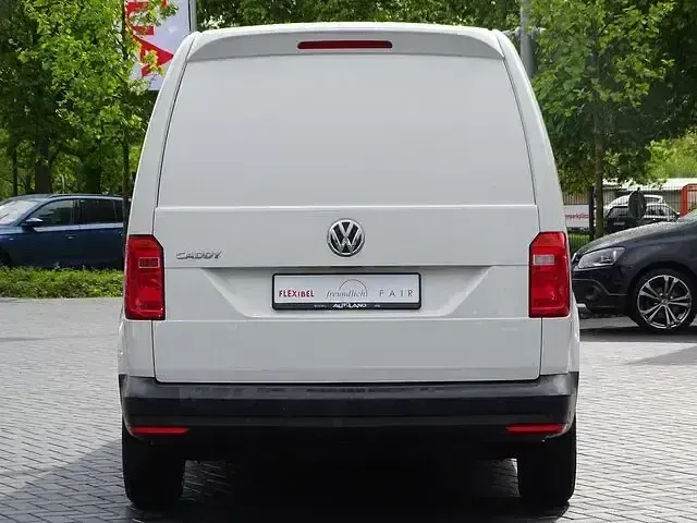 Gebraucht VW Caddy 102 PS (75 kW) 2020 Weiß Van / Kleinbus