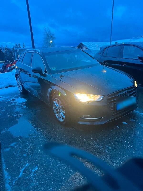 Gebraucht Audi A3 110 PS (80 kW) 2013 Schwarz Limousine