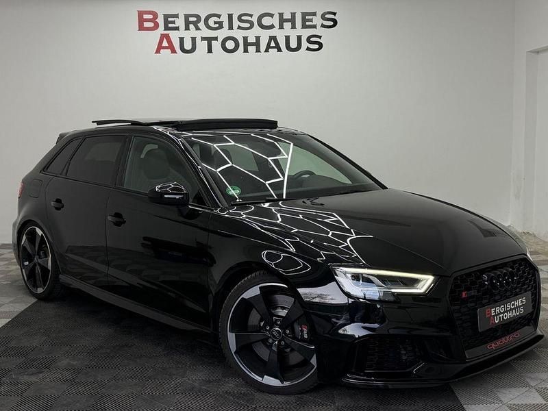 Gebraucht Audi RS3 Ambiente 400 PS (294 kW) 2019 Schwarz Limousine