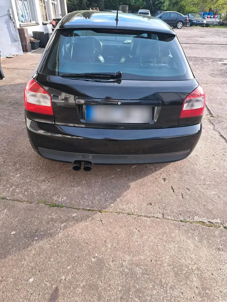 Gebraucht Audi S3 225 PS (165 kW) 2001 Schwarz Kleinwagen