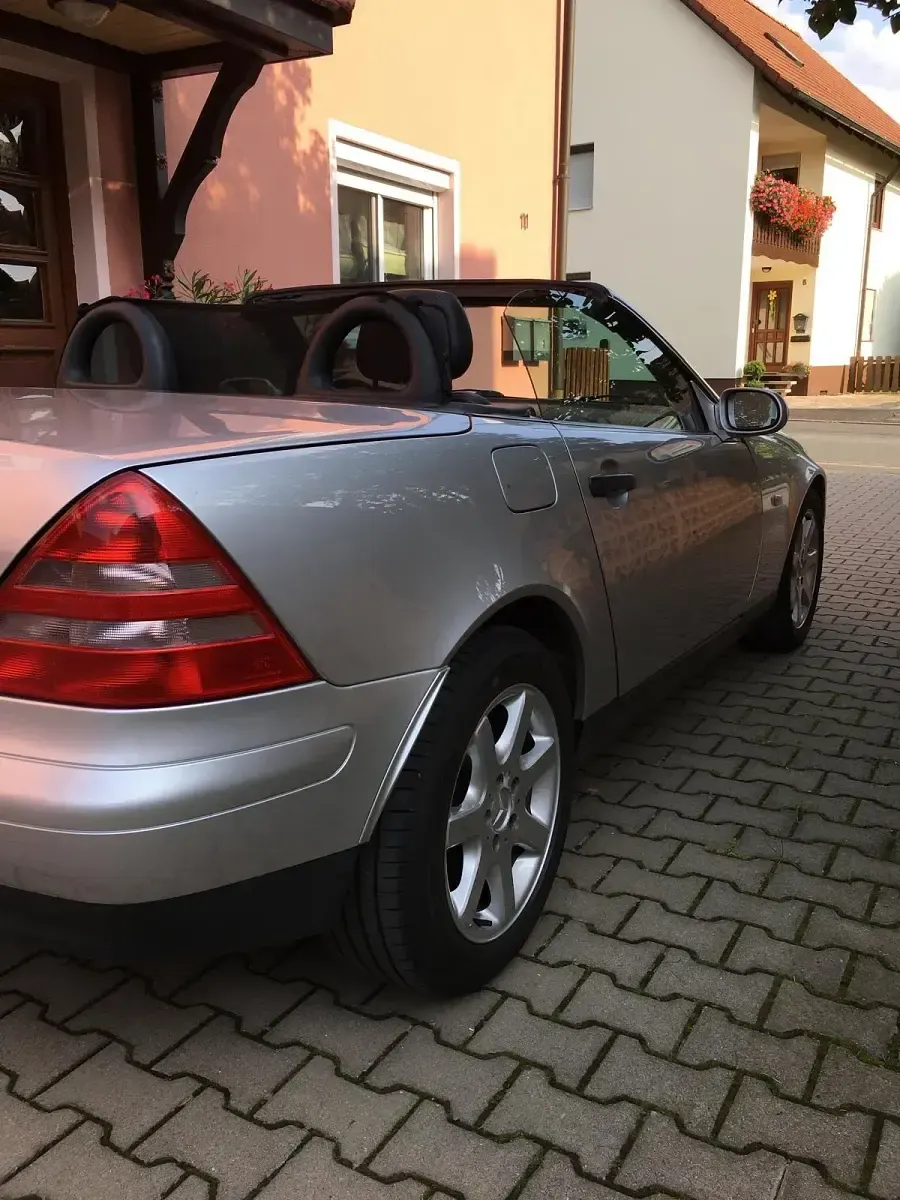 Gebraucht Mercedes SLK200 136 PS (100 kW) 1997 Grau Cabrio