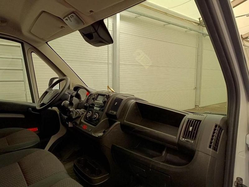 Gebraucht Opel Movano 165 PS (121 kW) 2024 Weiß Van