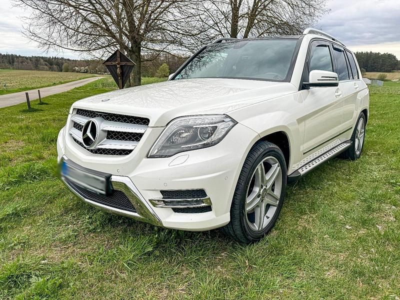 Weiß Gebraucht 2014 Mercedes GLK350 AMG SUV | 18.000 € (Guter Preis) - Bild 1/4