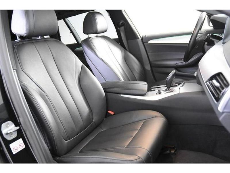 Gebraucht BMW 520 190 PS (139 kW) 2020 Schwarz (metallic) Kombi