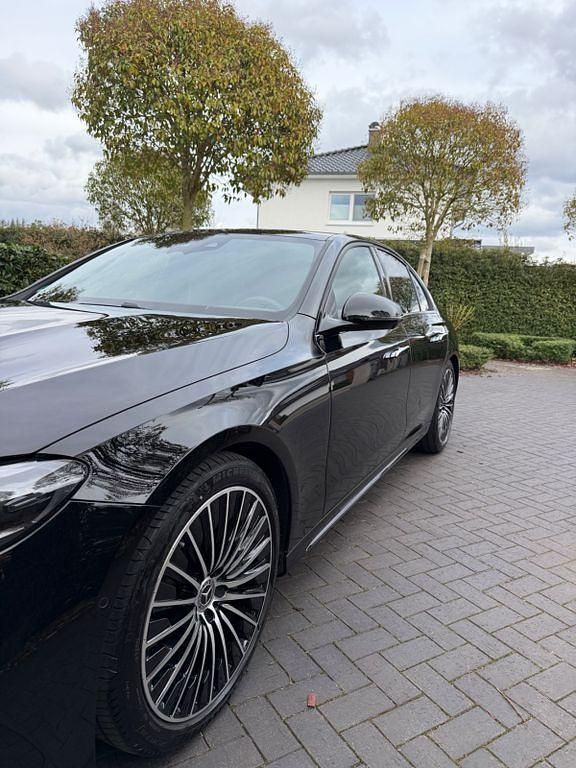 Gebraucht Mercedes E450 AMG Line Premium Plus 367 PS (269 kW) 2025 Schwarz Limousine