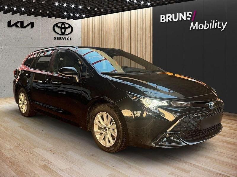 Gebraucht Toyota Corolla Business Edition 140 PS (102 kW) 2025 Schwarz Kombi