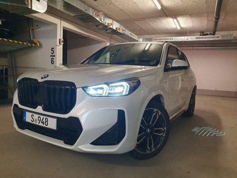 Weiß Gebraucht 2023 BMW X1 M Sport SUV | 39.790 € (Guter Preis) - Bild 1/4