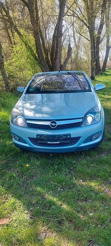 Gebraucht Opel Astra Cabriolet 200 PS (147 kW) 2009 Blau Cabrio