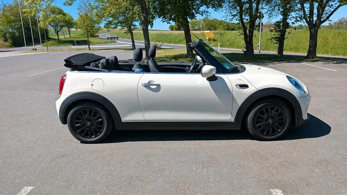 Gebraucht Mini ONE 102 PS (75 kW) 2020 Andere farben Kleinwagen