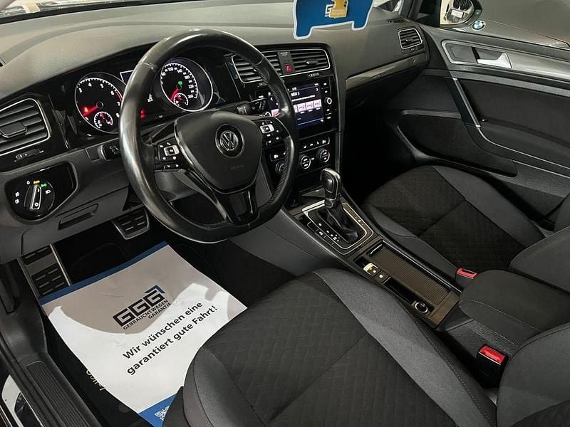 Gebraucht VW Golf VII Join 150 PS (110 kW) 2018 Schwarz Limousine