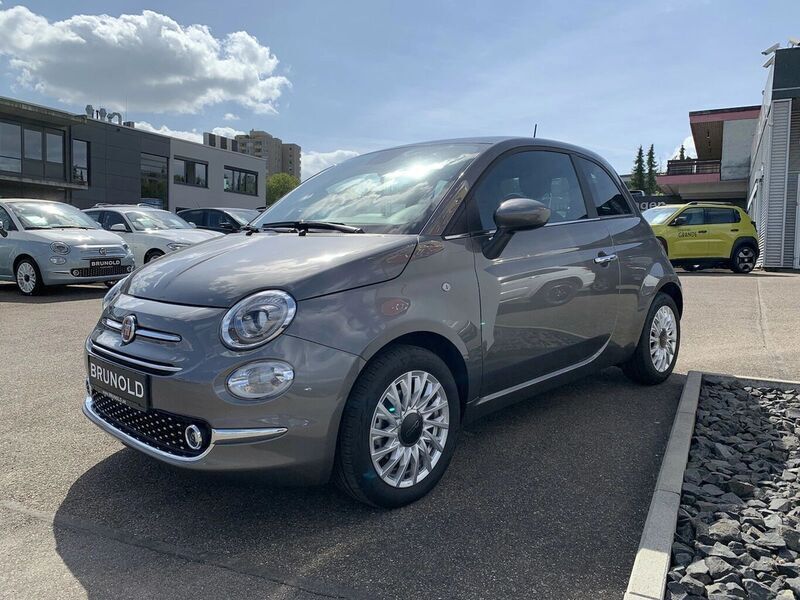 Grau Gebraucht 2023 Fiat 500 Dolcevita Limousine | 16.949 € (Teuer) - Bild 1/4