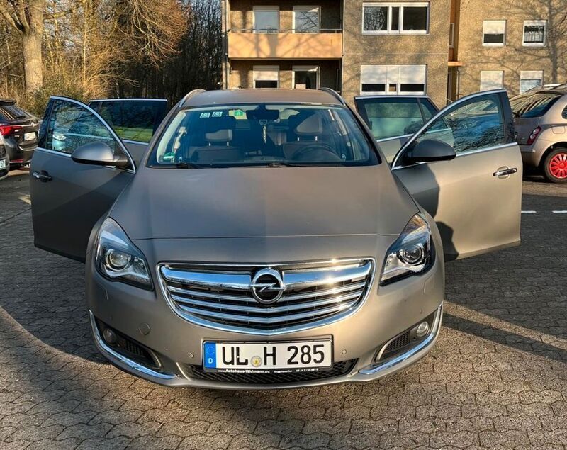 Grau Gebraucht 2015 Opel Insignia Innovation Kombi | 6.400 € (Fairer Preis) - Bild 1/4