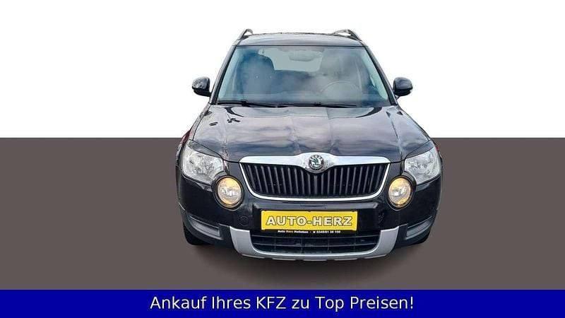 Gebraucht Skoda Yeti Family 122 PS (89 kW) 2012 Schwarz SUV