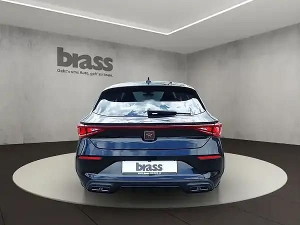 Gebraucht Cupra Leon 150 PS (110 kW) 2023 Mitternachtsschwarz Limousine