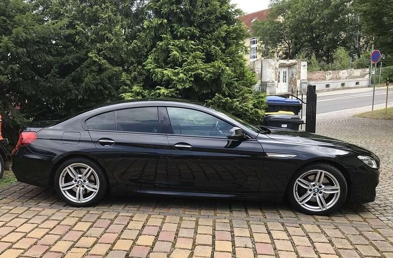 Schwarz Gebraucht 2015 BMW 640 Coupé | 28.500 € (Superpreis) - Bild 1/4