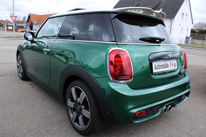 Gebraucht Mini Cooper S 192 PS (141 kW) 2019 Grün Kleinwagen