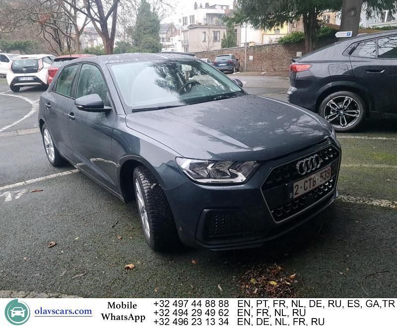 Gebraucht Audi A1 Sportback Advanced 95 PS (69 kW) 2022 Grau Kleinwagen