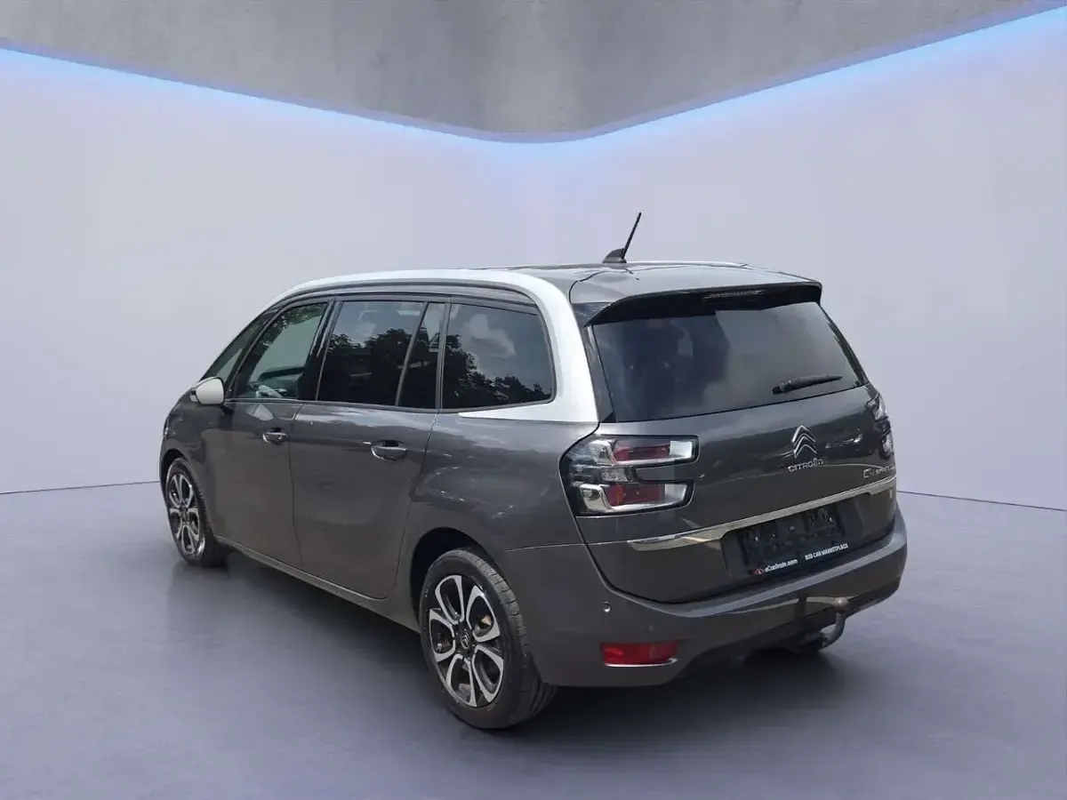 Gebraucht Citroën Grand C4 Picasso 131 PS (96 kW) 2019 Lackierung platiniumgrau/typ Van / Kleinbus