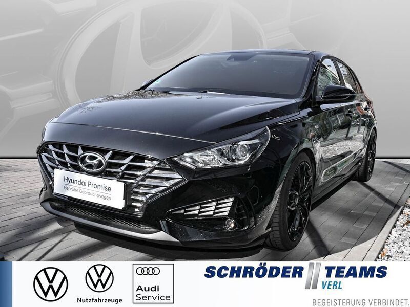 Schwarz Gebraucht 2021 Hyundai i30 Advantage Limousine | 16.590 € (Guter Preis) - Bild 1/4