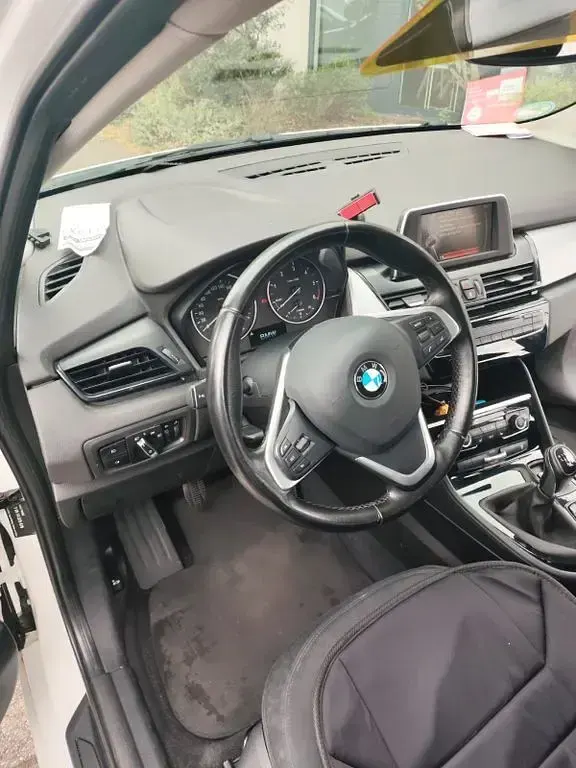 Gebraucht BMW 216 Active Tourer 116 PS (85 kW) 2015 Weiß Van / Kleinbus