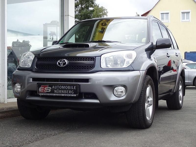 Grau Gebraucht 2005 Toyota RAV4 Sol SUV | 7.980 € - Bild 1/4