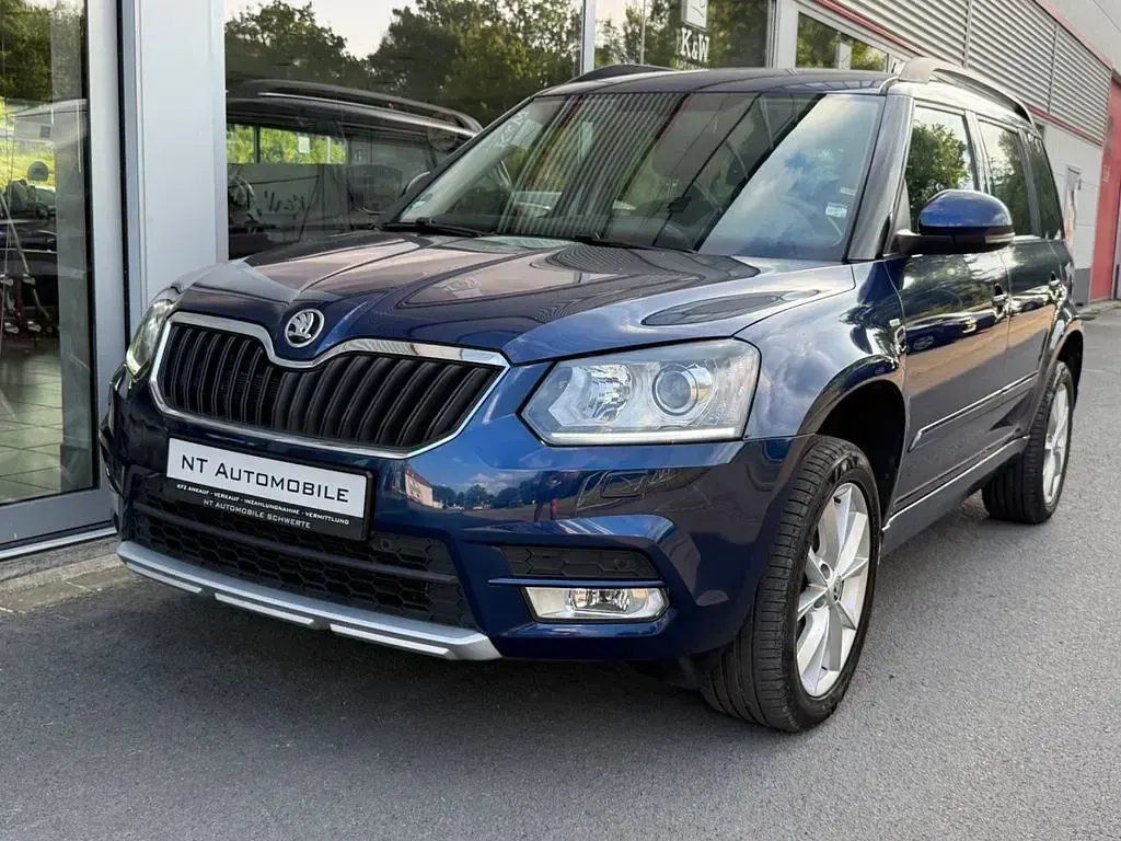Gebraucht Skoda Yeti Drive 150 PS (110 kW) 2017 Blau SUV