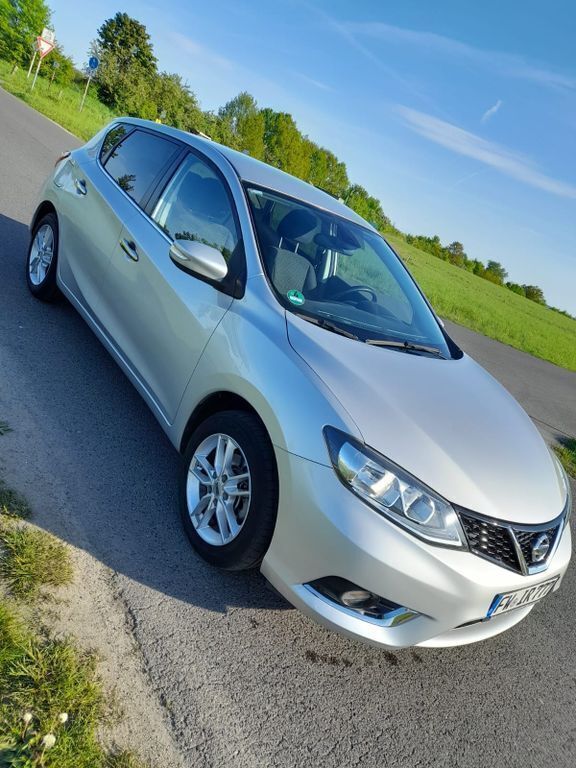 Silber Gebraucht 2017 Nissan Pulsar Acenta Limousine | 9.400 € (Fairer Preis) - Bild 1/4